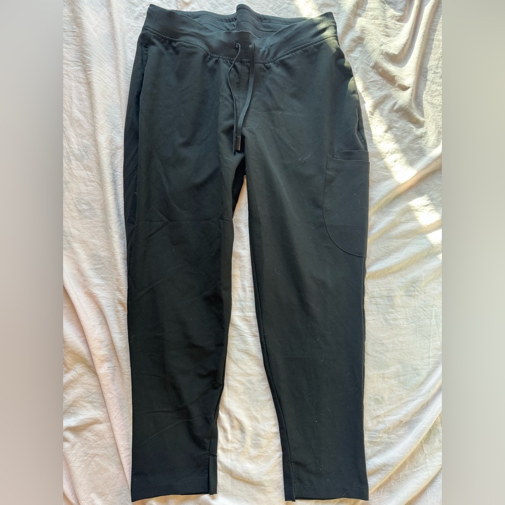 Women's Black Straight Leg Scrubs Pants petite large Mandala